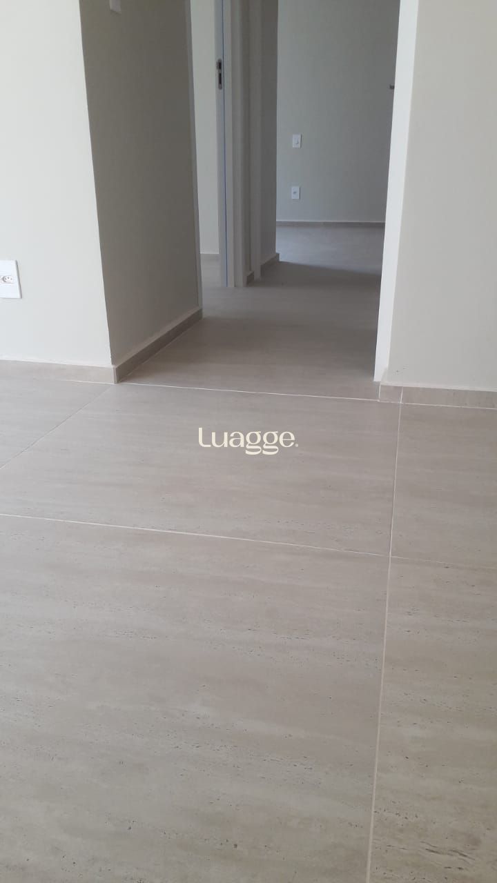 Apartamento à venda com 2 quartos, 50m² - Foto 4