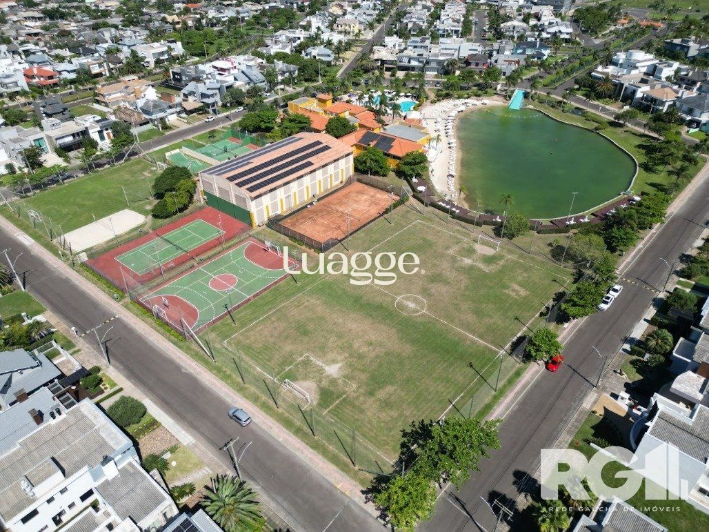 Casa de Condomínio à venda com 6 quartos, 356m² - Foto 48