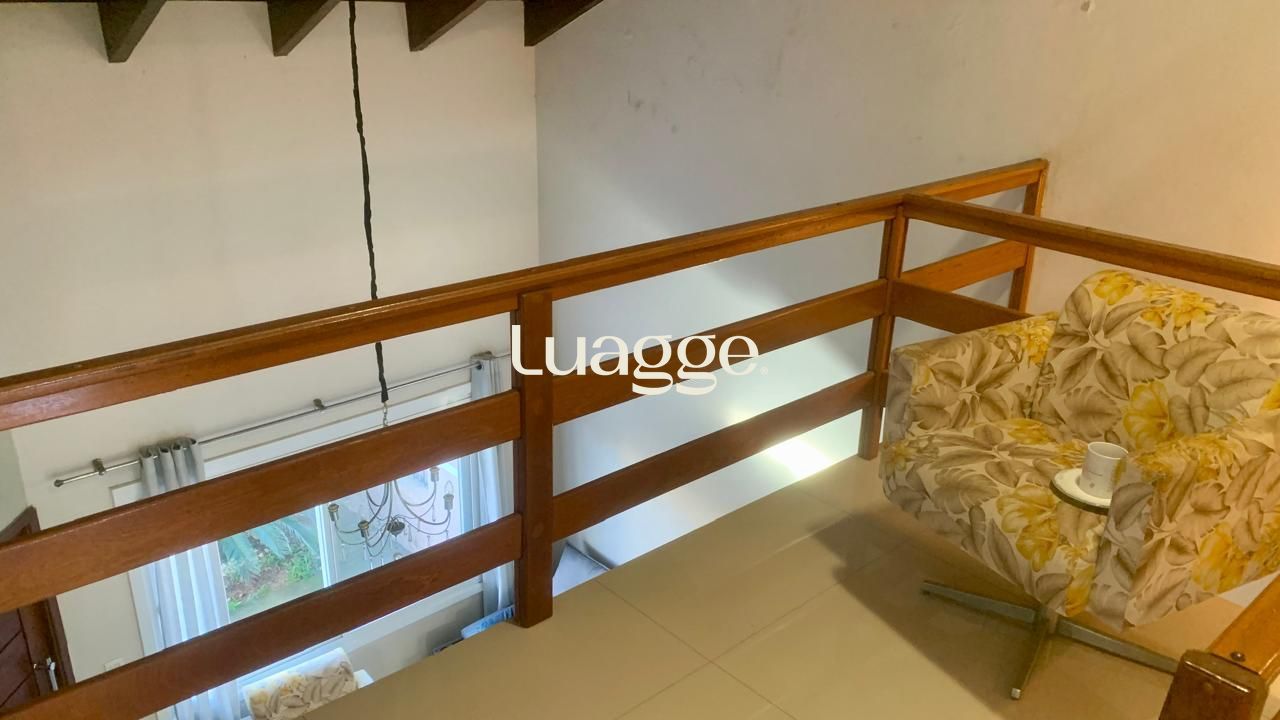 Casa à venda com 3 quartos, 130m² - Foto 18