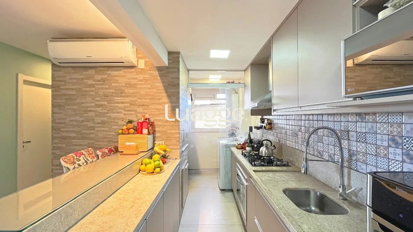 Apartamento à venda com 3 quartos, 76m² - Foto 13