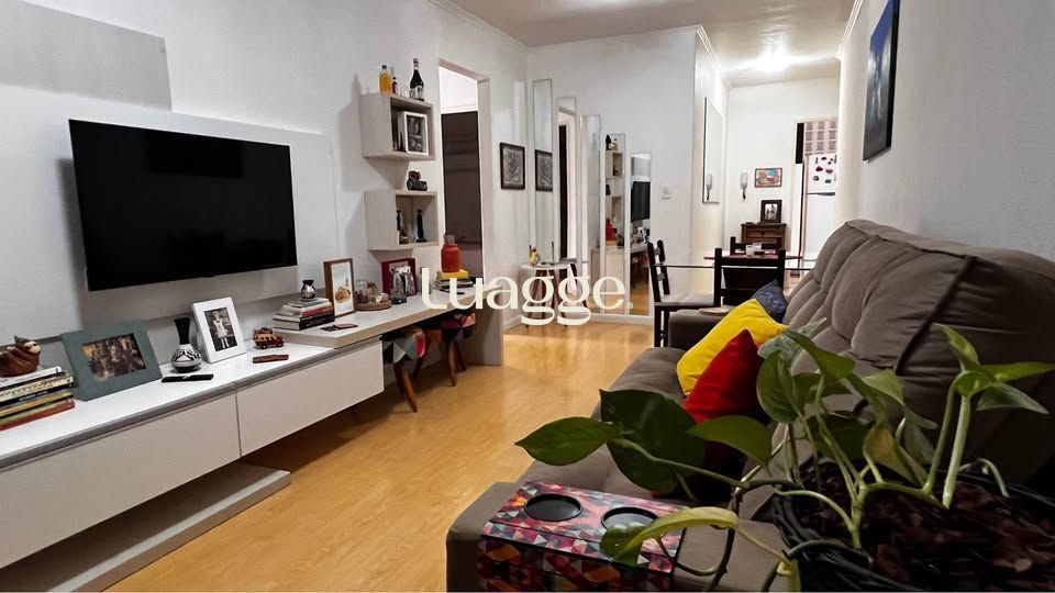 Apartamento à venda com 2 quartos, 67m² - Foto 1