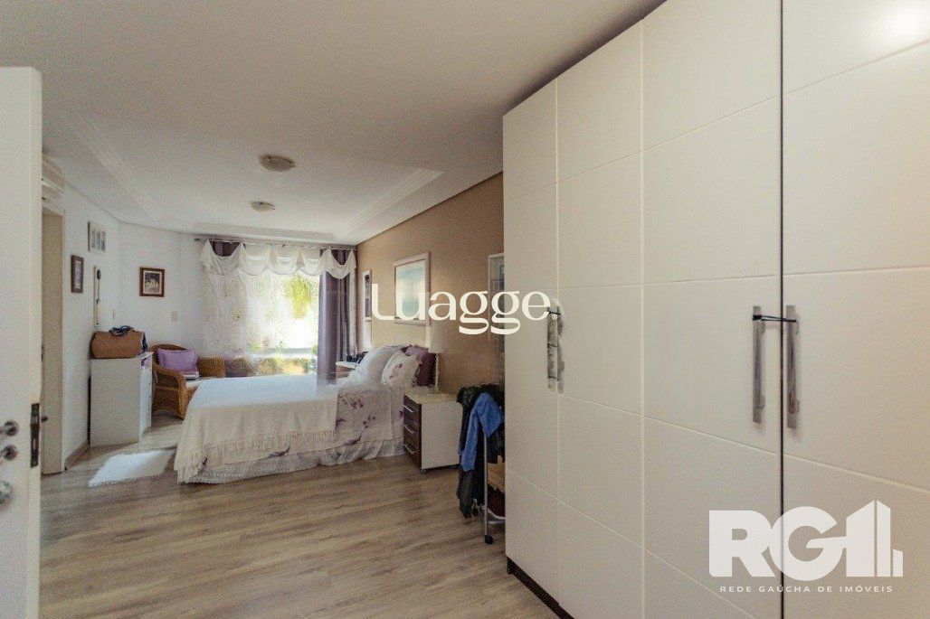Casa de Condomínio à venda com 5 quartos, 249m² - Foto 19