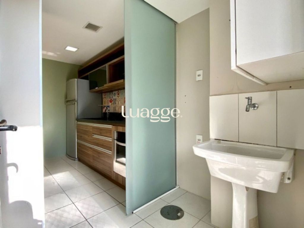 Apartamento à venda com 3 quartos, 85m² - Foto 16