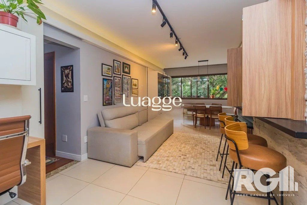Apartamento à venda com 3 quartos, 96m² - Foto 1
