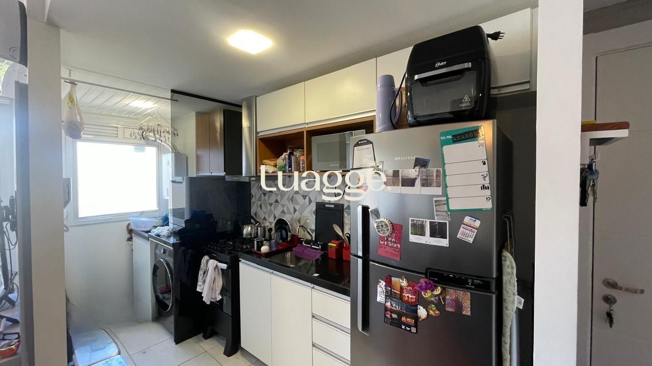 Apartamento à venda com 2 quartos, 58m² - Foto 5