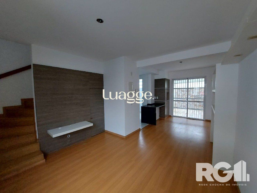 Casa de Condomínio à venda com 2 quartos, 132m² - Foto 1