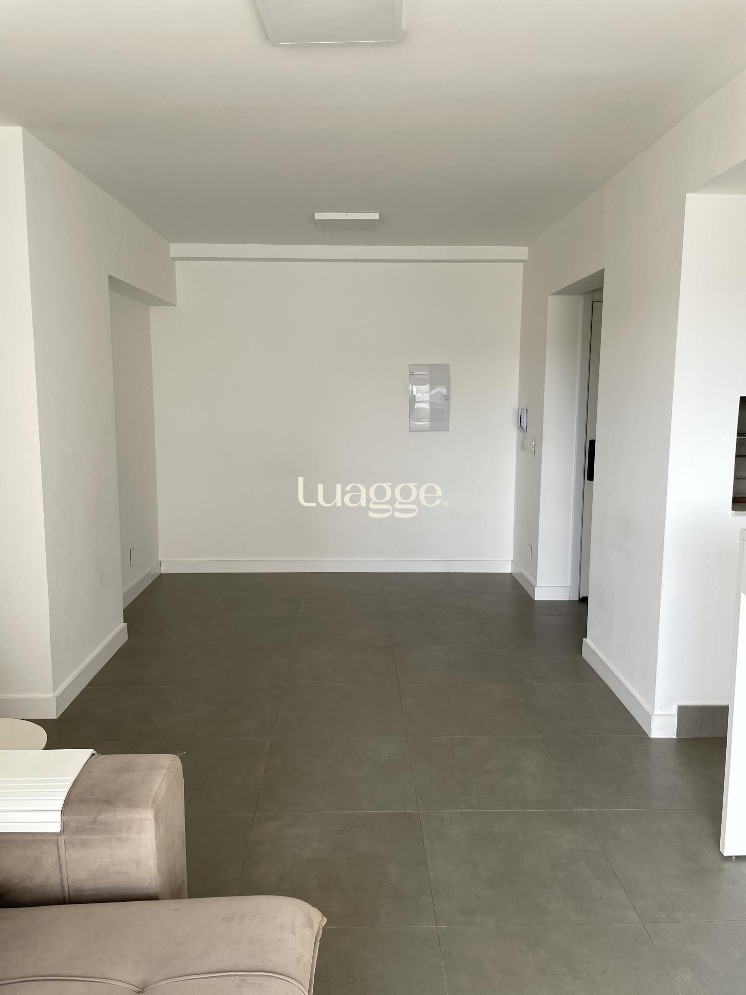 Apartamento à venda com 3 quartos, 81m² - Foto 7