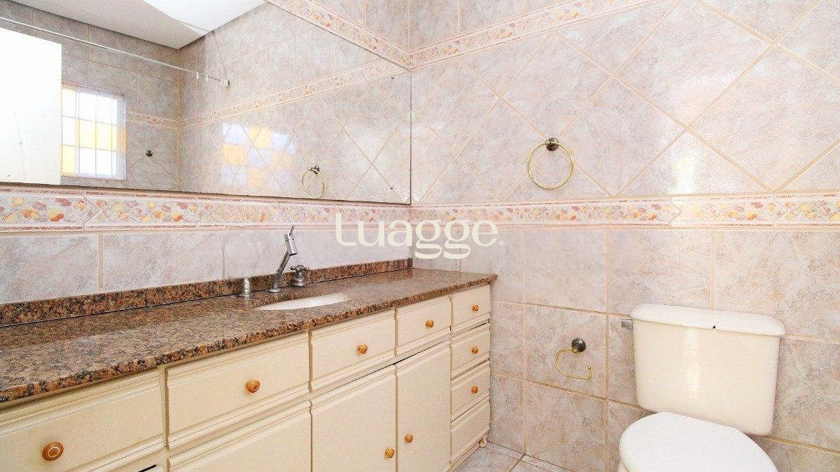 Casa à venda com 4 quartos, 220m² - Foto 24