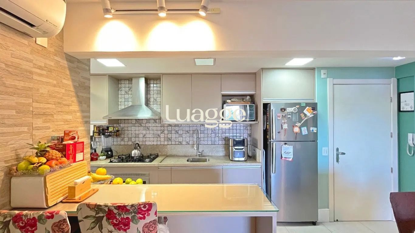 Apartamento à venda com 3 quartos, 76m² - Foto 12