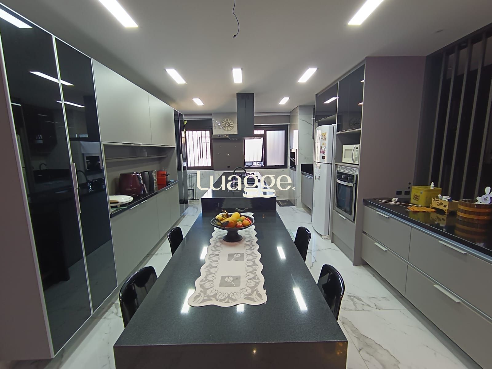 Apartamento, 3 quartos, 186 m² - Foto 5