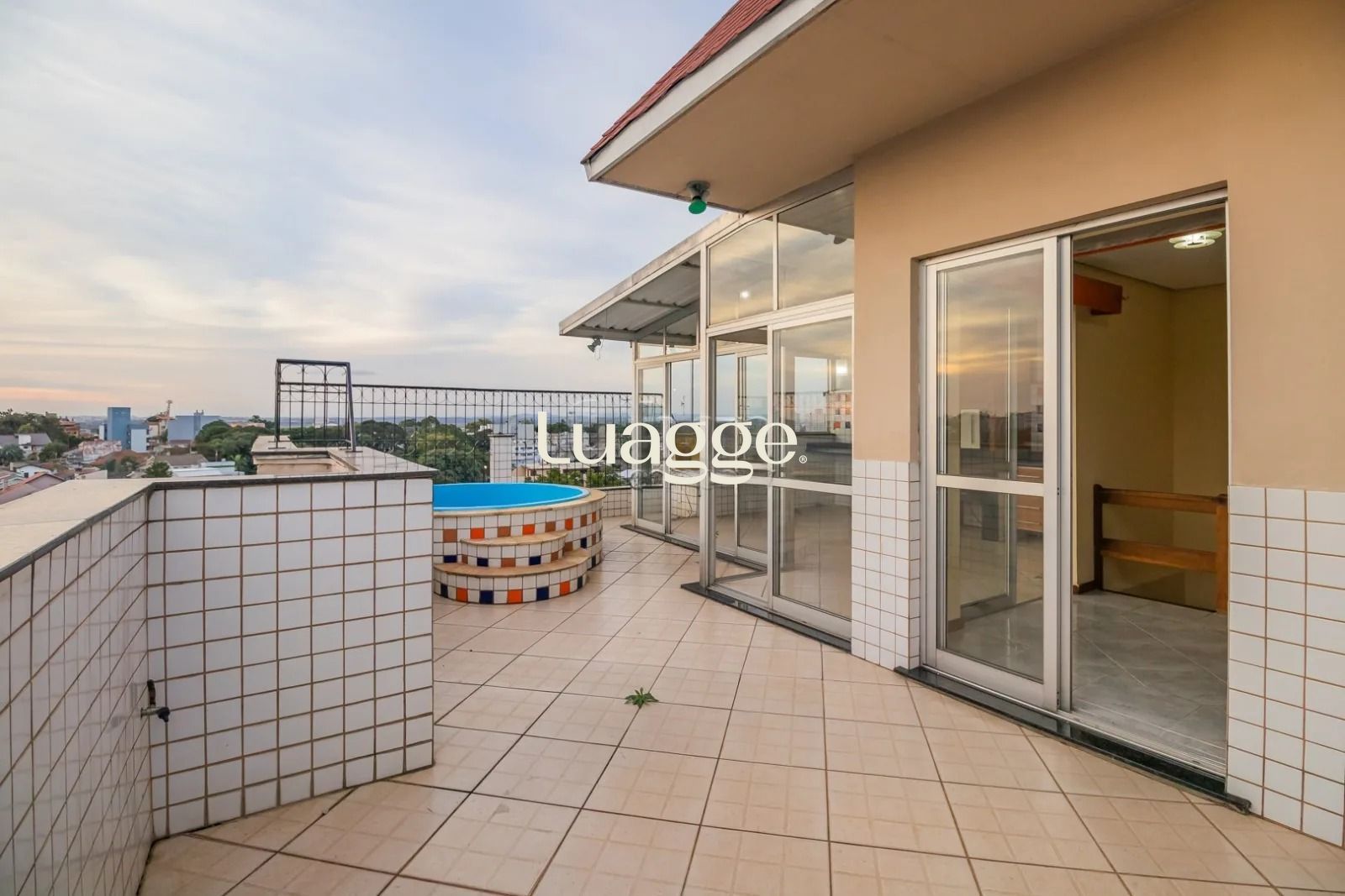 Cobertura à venda com 3 quartos, 185m² - Foto 3
