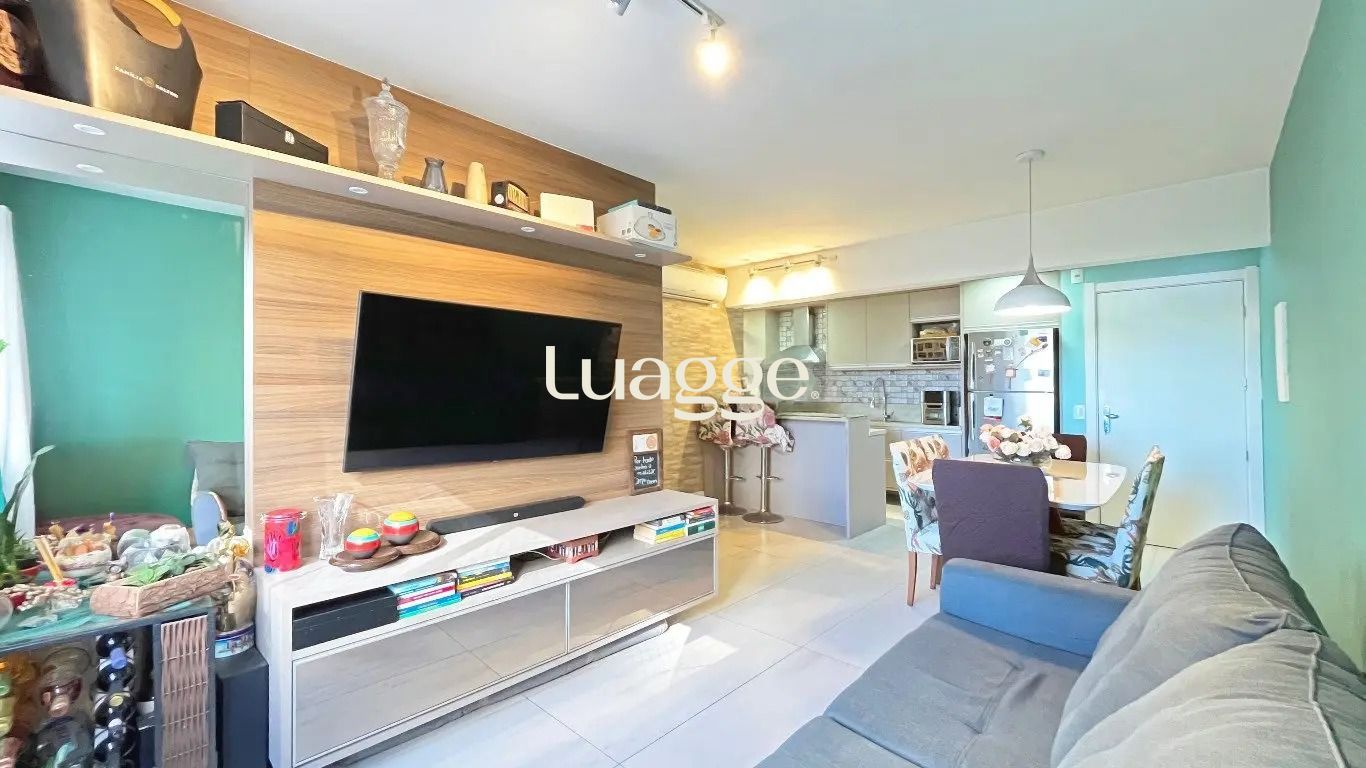 Apartamento à venda com 3 quartos, 76m² - Foto 9