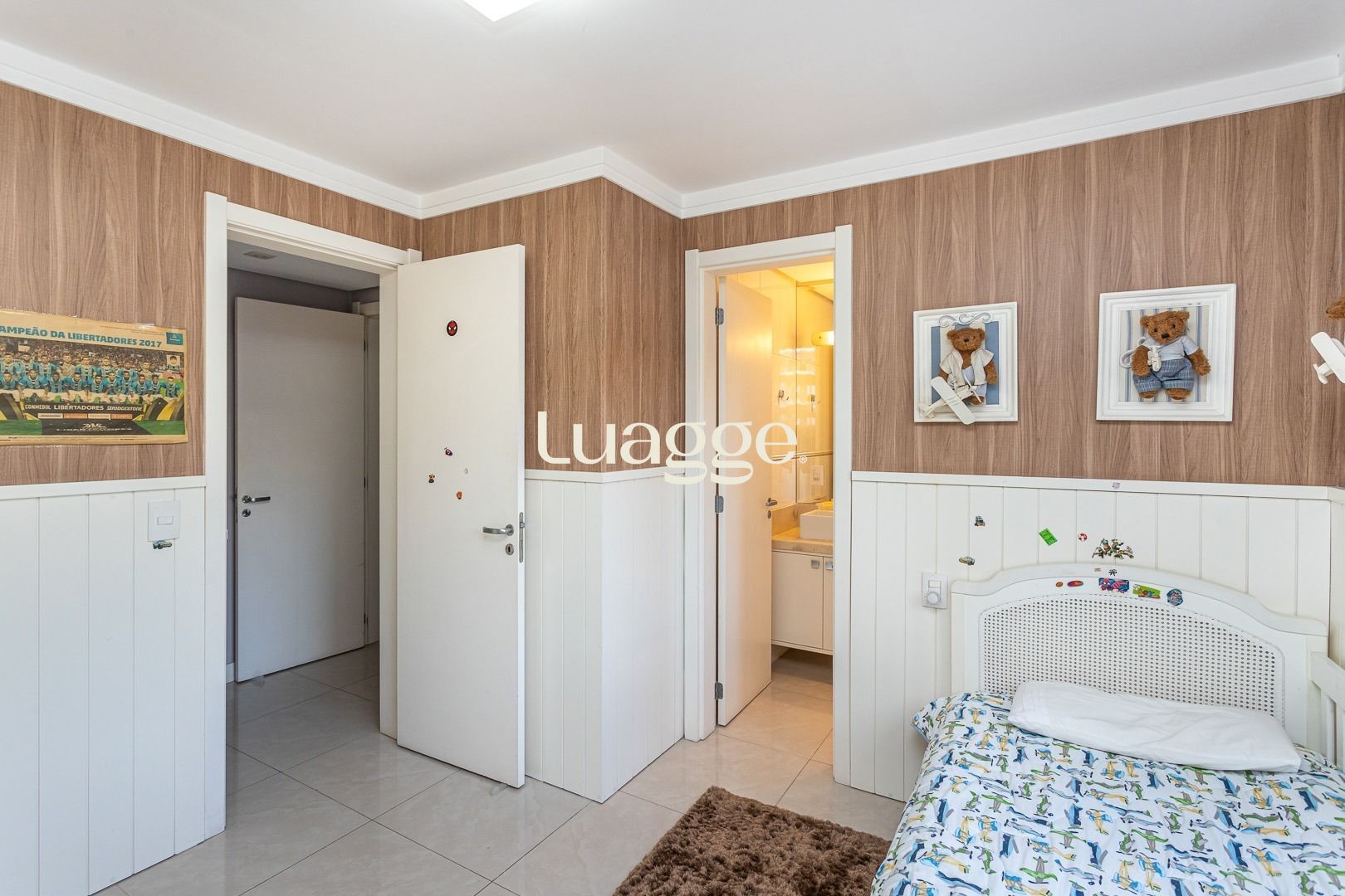 Depósito-Galpão-Armazém à venda com 3 quartos, 180m² - Foto 17