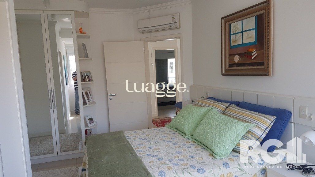 Casa de Condomínio à venda com 6 quartos, 356m² - Foto 15