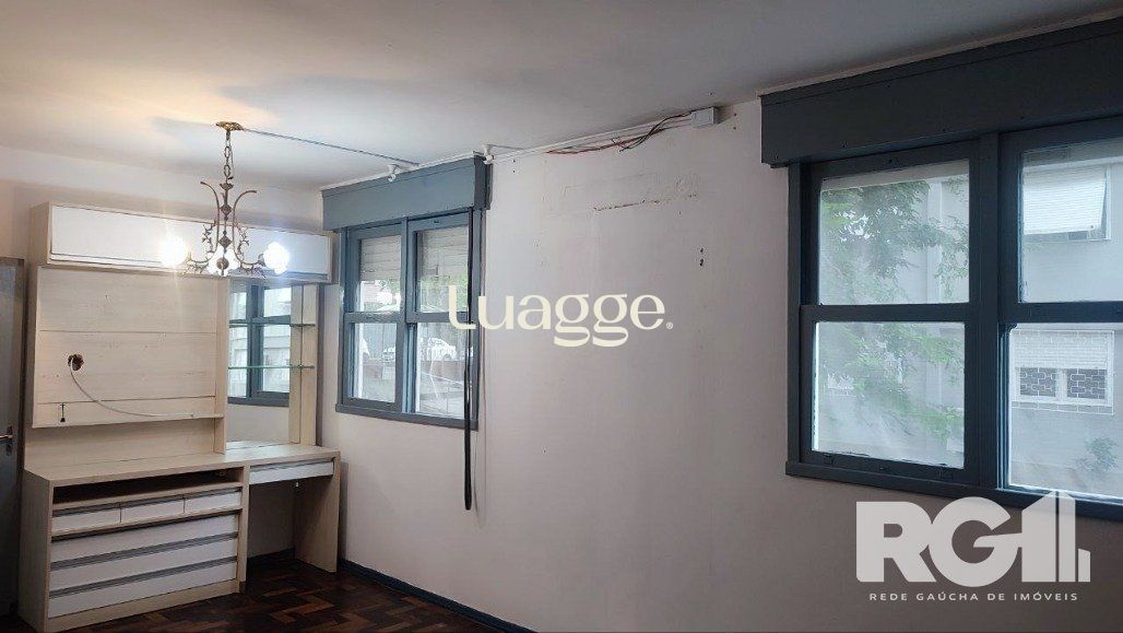 Apartamento à venda com 2 quartos, 62m² - Foto 1