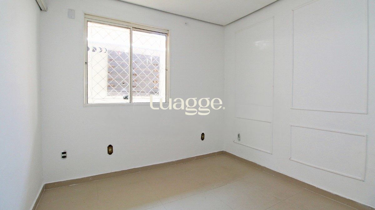 Casa à venda com 4 quartos, 220m² - Foto 19