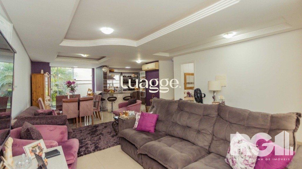 Casa de Condomínio à venda com 5 quartos, 249m² - Foto 4