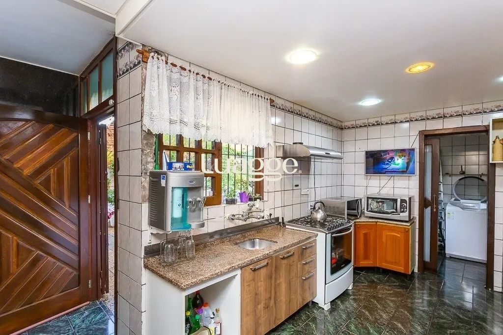 Casa à venda com 6 quartos, 362m² - Foto 10