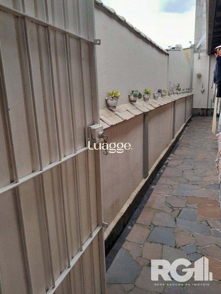 Casa à venda com 3 quartos, 124m² - Foto 14