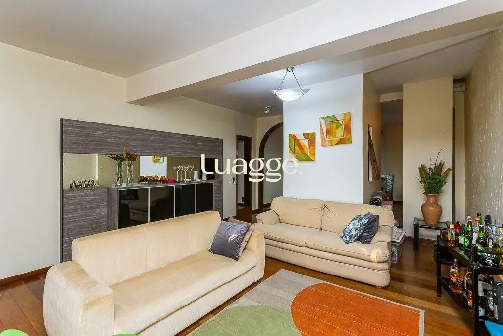 Casa à venda com 6 quartos, 362m² - Foto 8