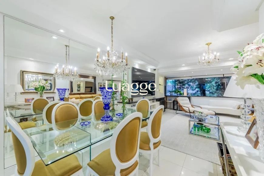 Apartamento à venda com 3 quartos, 123m² - Foto 7