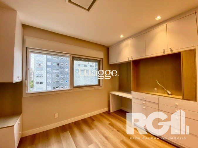 Apartamento à venda com 3 quartos, 81m² - Foto 11