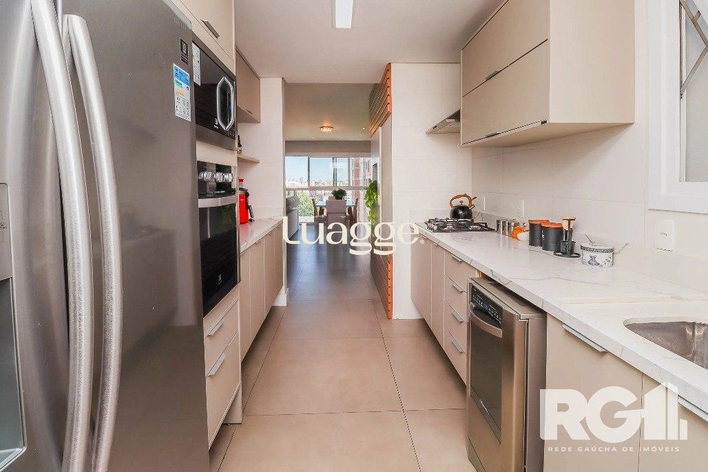 Apartamento à venda com 3 quartos, 107m² - Foto 9