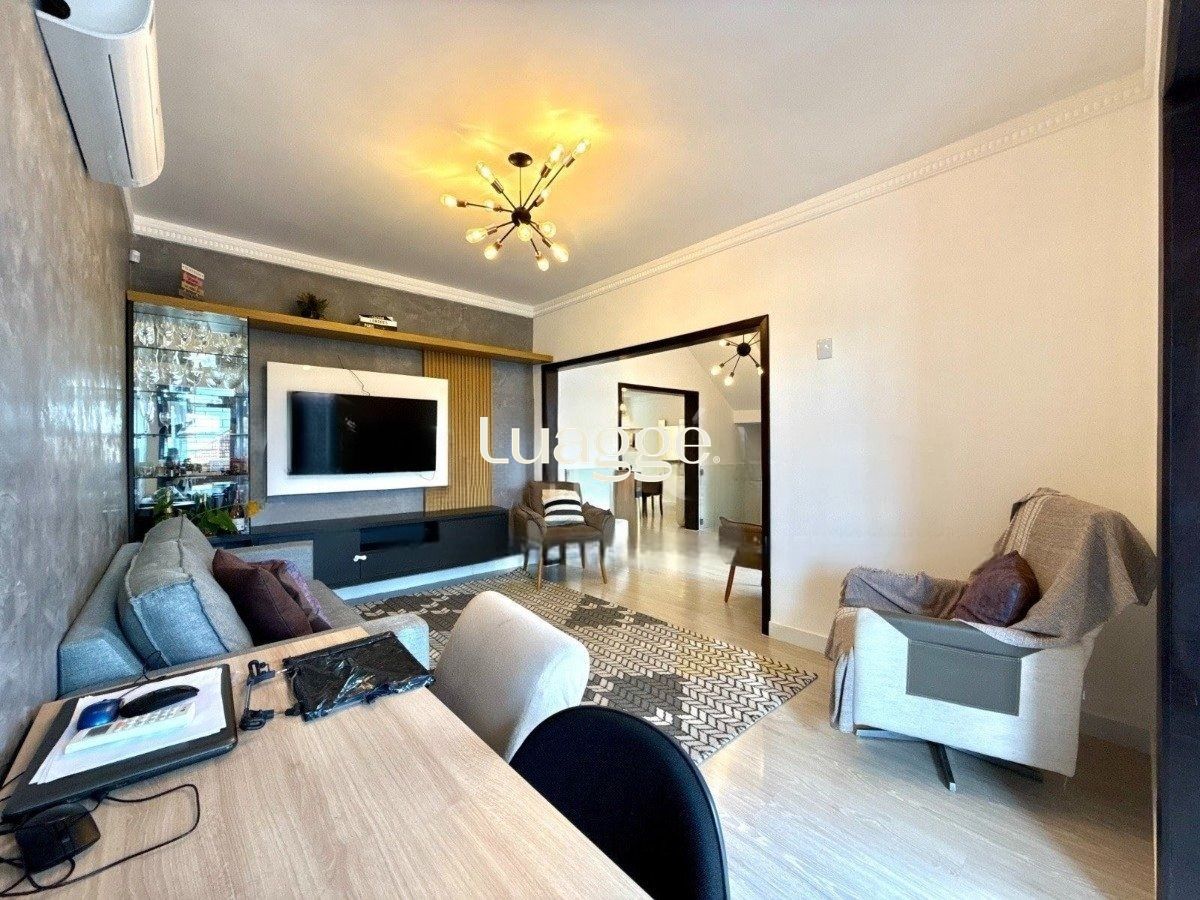 Casa, 4 quartos, à venda, 328 m², Passo da Areia - Porto Alegre — foto 2