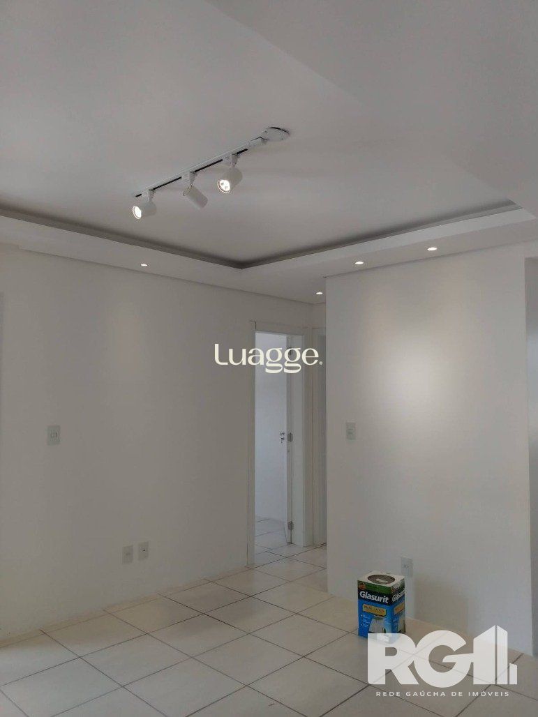 Apartamento à venda com 2 quartos, 53m² - Foto 2