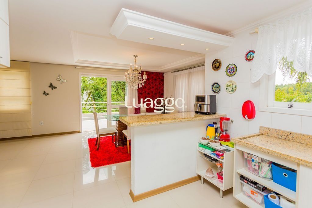 Casa de Condomínio à venda com 3 quartos, 275m² - Foto 9