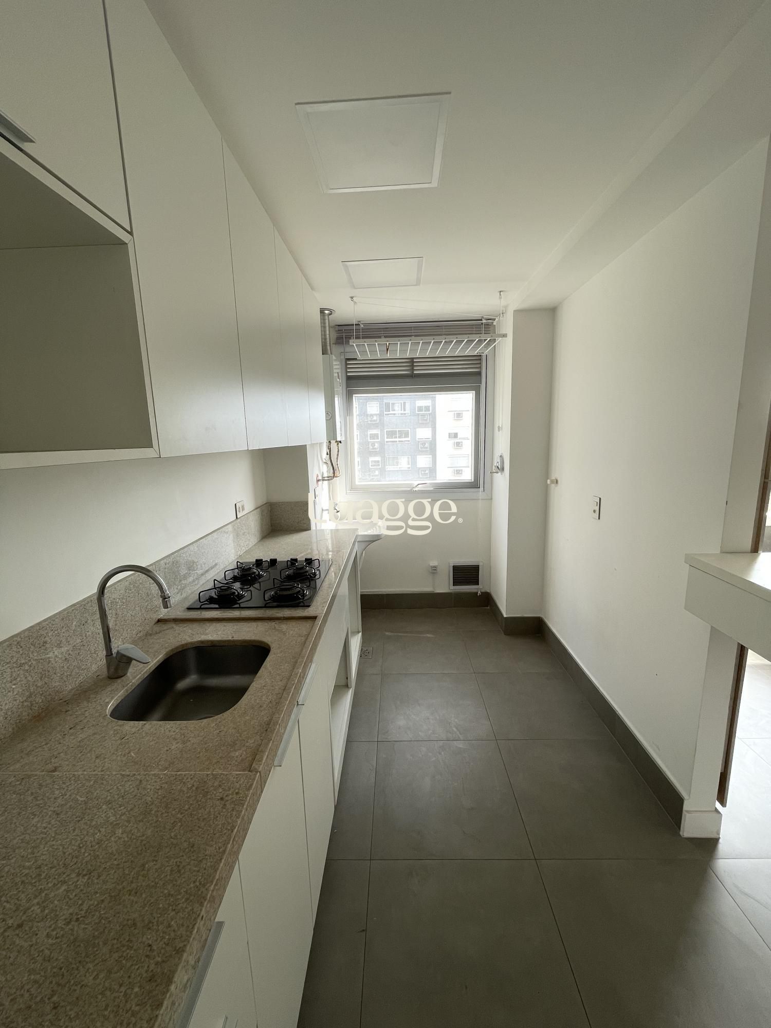 Apartamento à venda com 3 quartos, 81m² - Foto 10