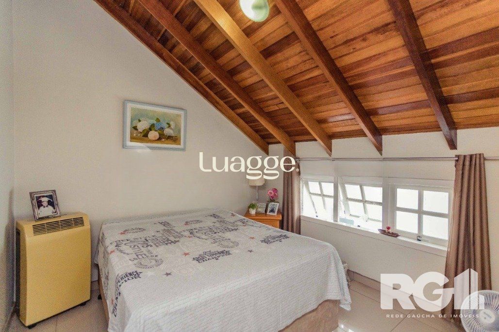 Casa de Condomínio à venda com 5 quartos, 249m² - Foto 35