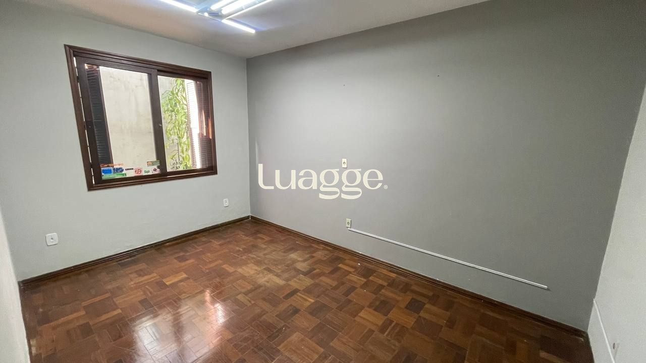 Casa, 4 quartos, 241 m² - Foto 27