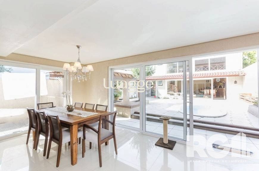 Casa à venda com 5 quartos, 406m² - Foto 3