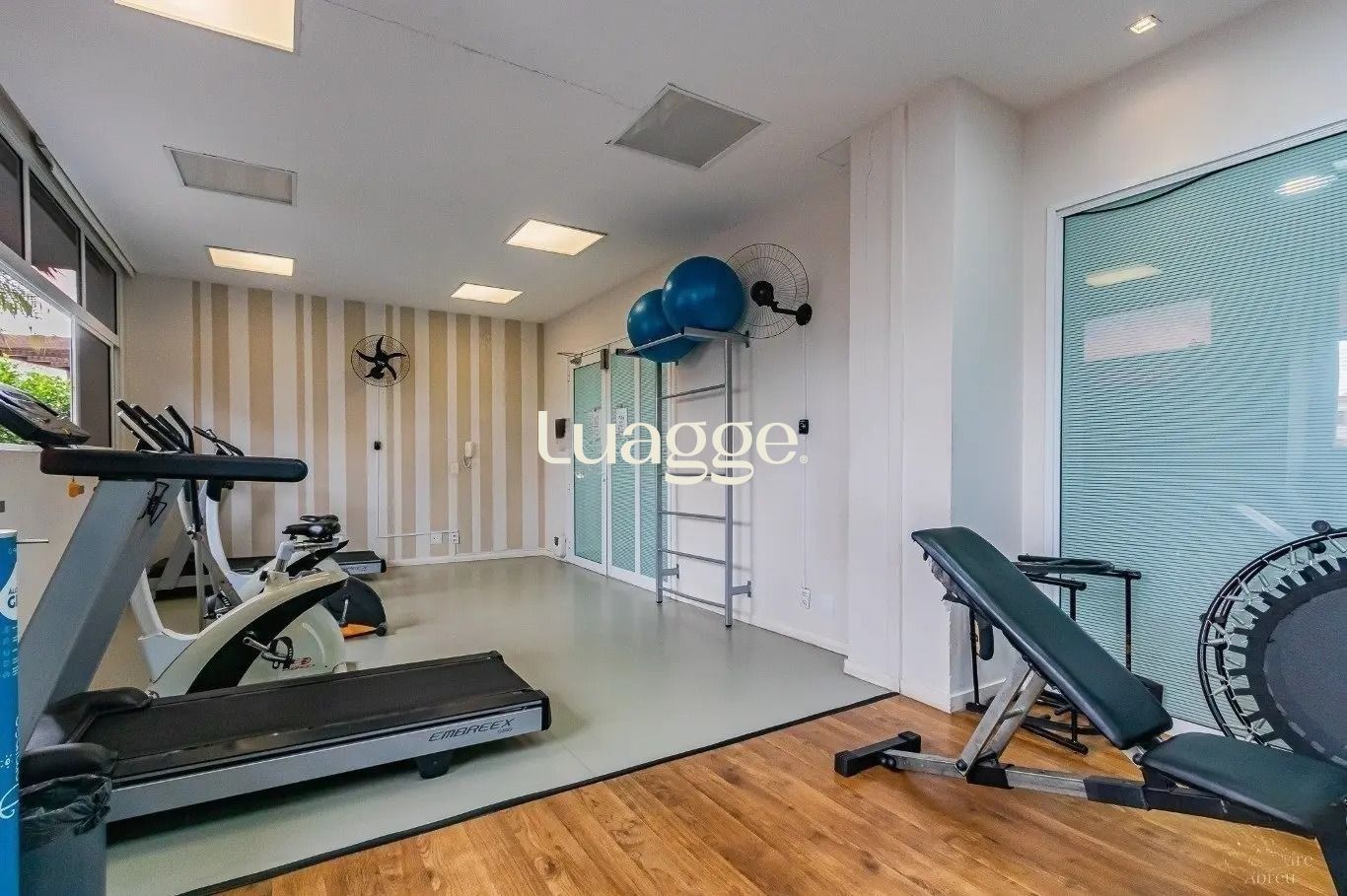 Apartamento à venda com 3 quartos, 65m² - Foto 23
