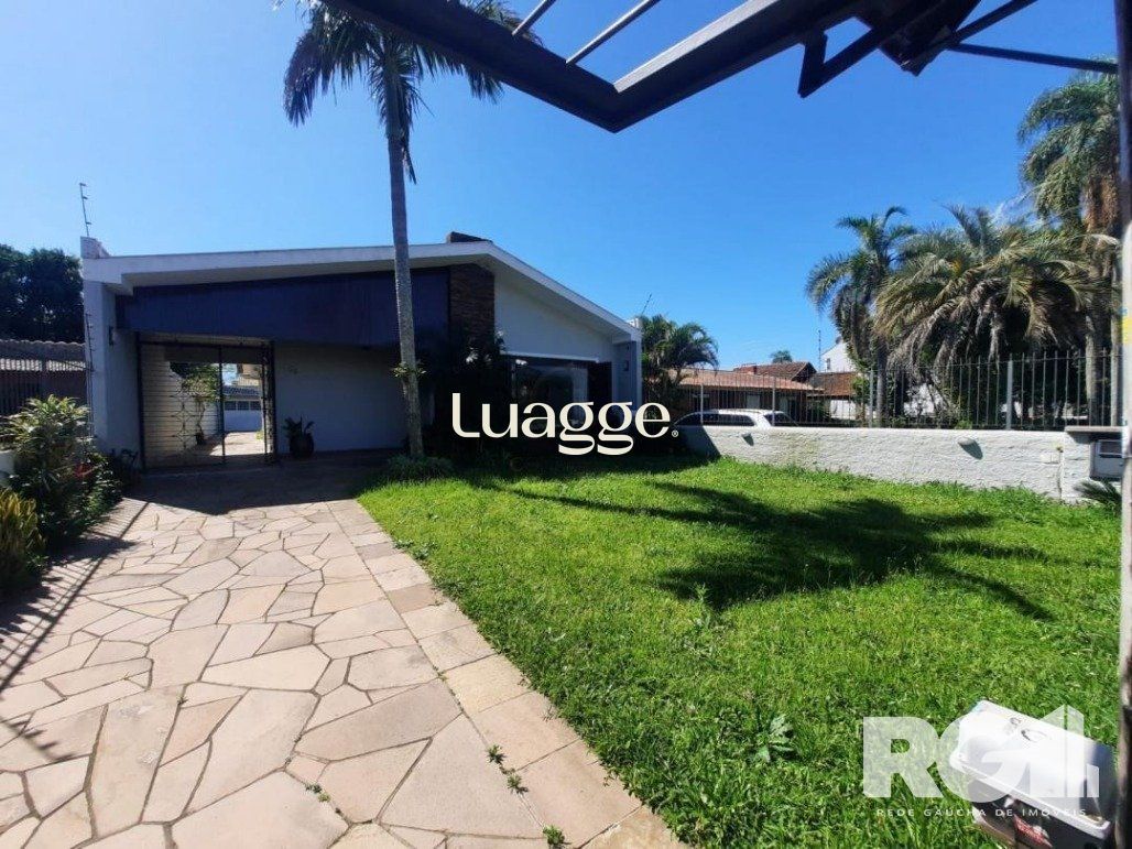 Casa à venda com 3 quartos, 126m² - Foto 2