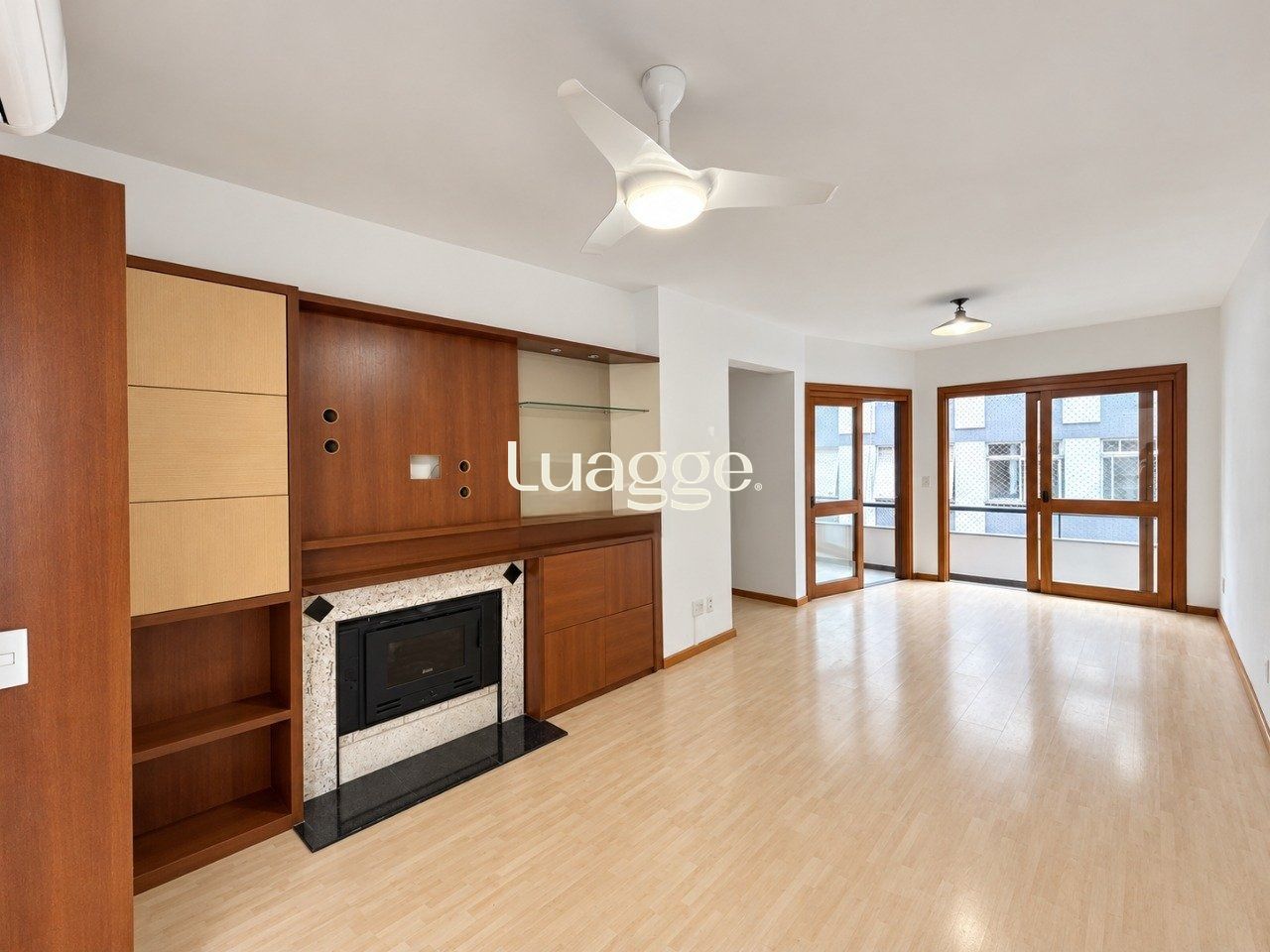Apartamento no Edificio Val Disere, 3 quartos, à venda, 131 m², Mont Serrat - Porto Alegre — foto 2