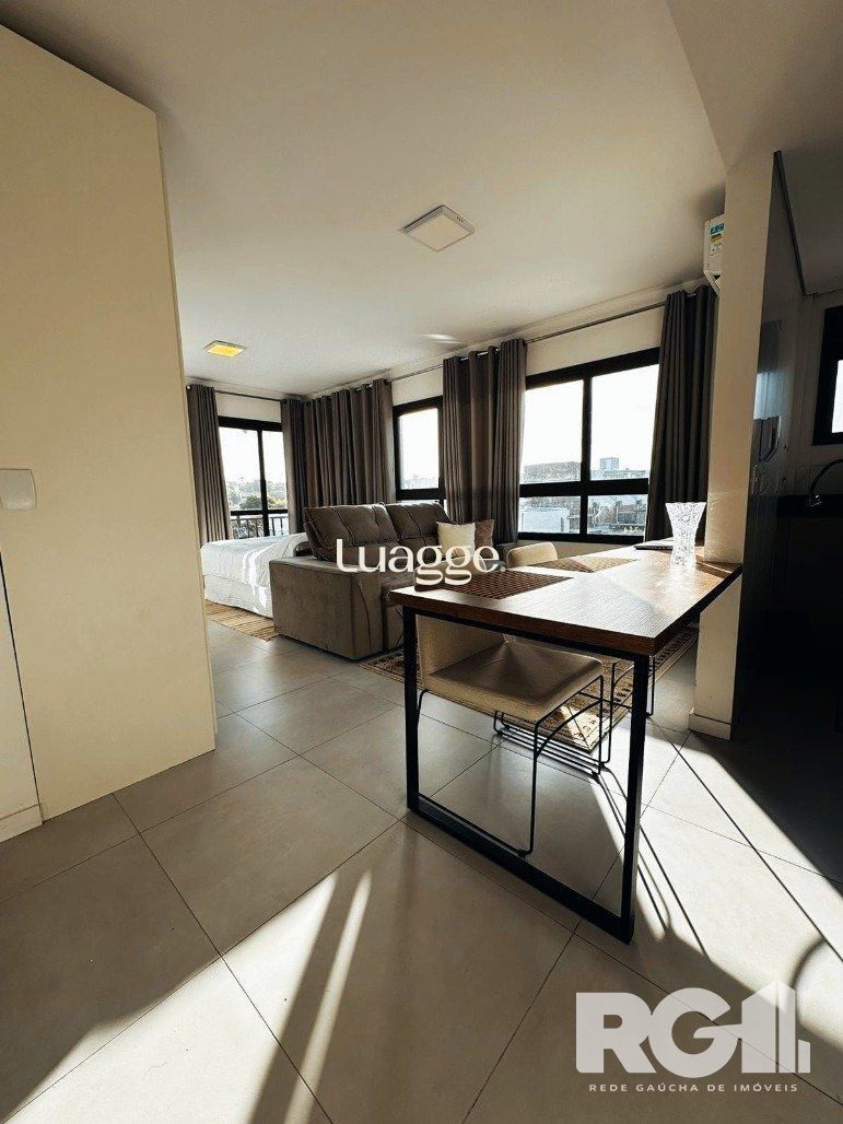 Apartamento à venda com 1 quarto, 42m² - Foto 8