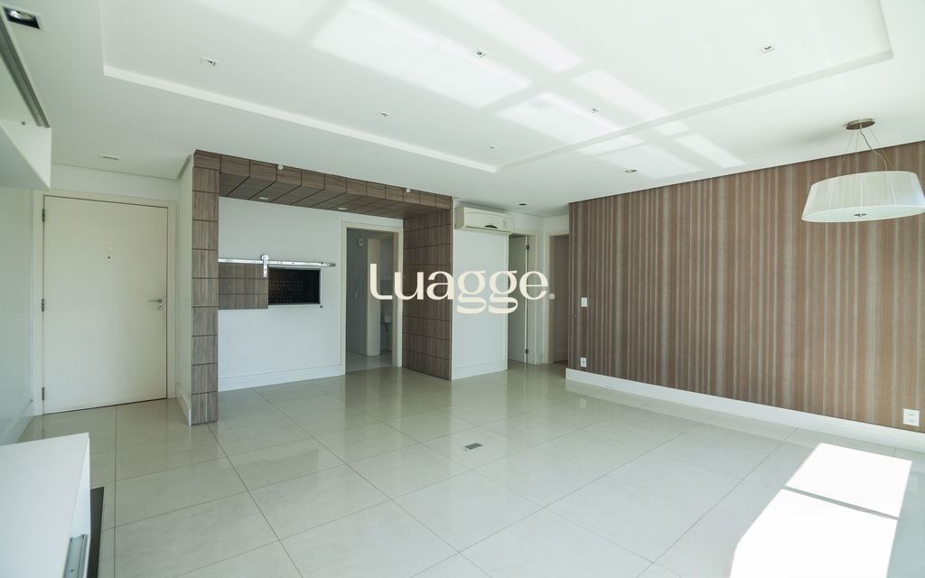 Apartamento à venda com 3 quartos, 107m² - Foto 20