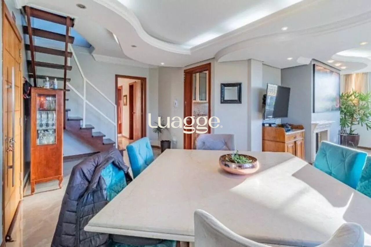 Cobertura, 3 quartos, 217 m² - Foto 2