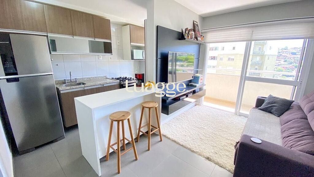 Apartamento à venda com 2 quartos, 68m² - Foto 4