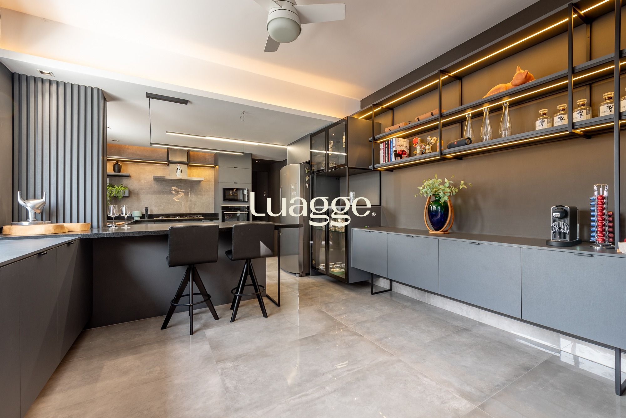 Apartamento à venda com 3 quartos, 294m² - Foto 13