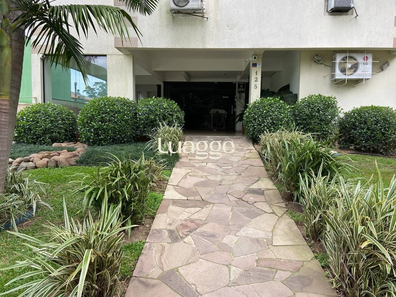 Apartamento à venda com 3 quartos, 76m² - Foto 20