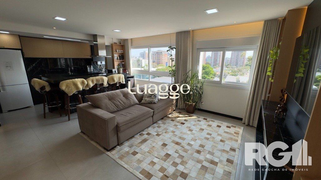 Apartamento à venda com 2 quartos, 81m² - Foto 3