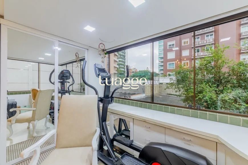 Apartamento à venda com 3 quartos, 123m² - Foto 16