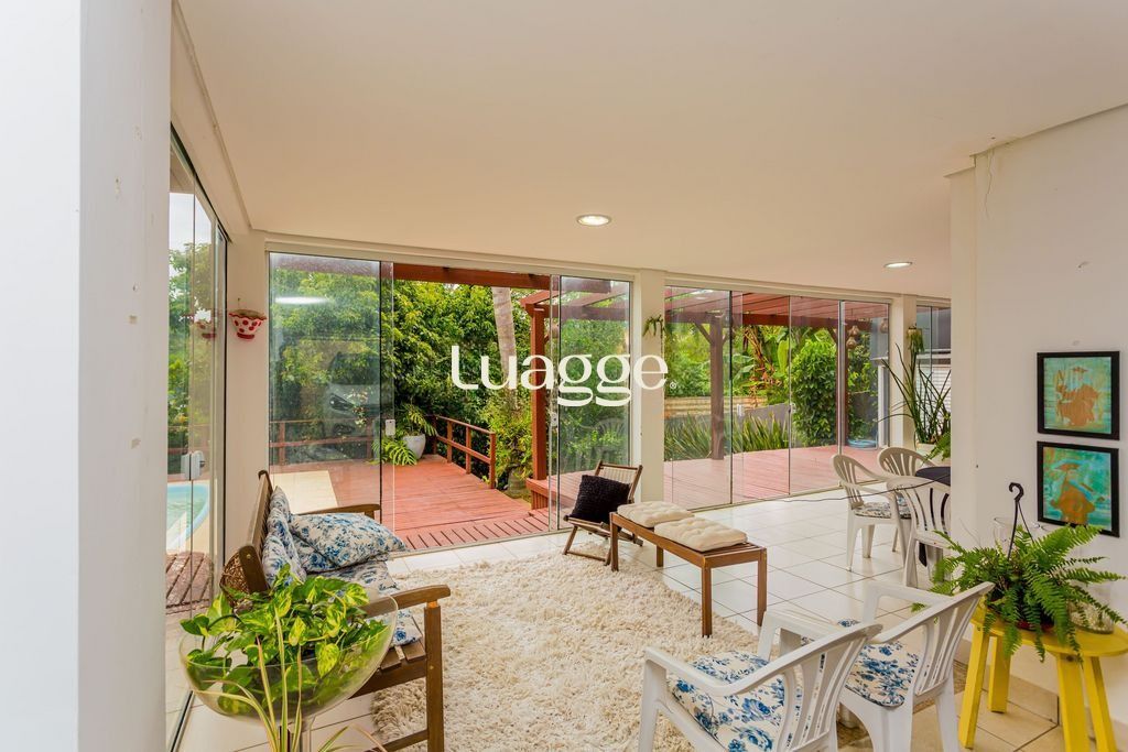 Casa de Condomínio à venda com 3 quartos, 275m² - Foto 25