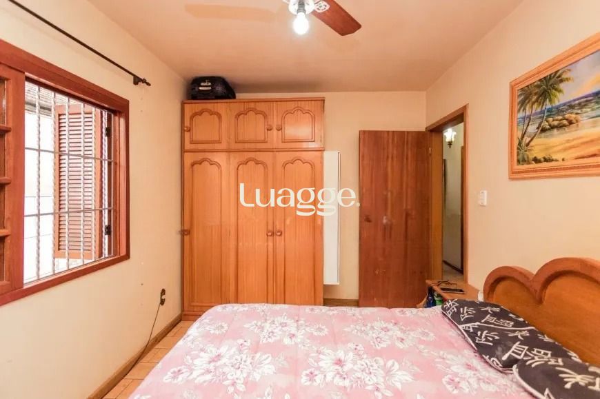 Casa à venda com 3 quartos, 201m² - Foto 13