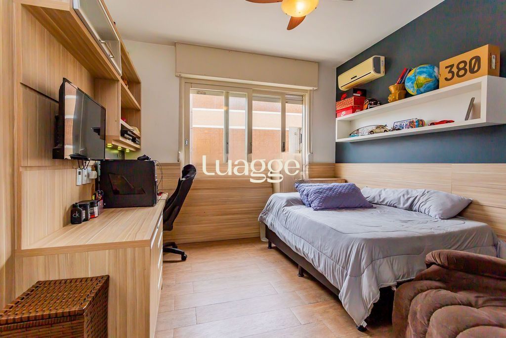 Apartamento à venda com 3 quartos, 211m² - Foto 22