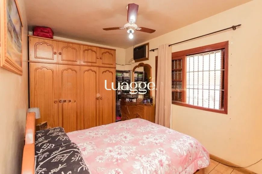 Casa à venda com 3 quartos, 201m² - Foto 14