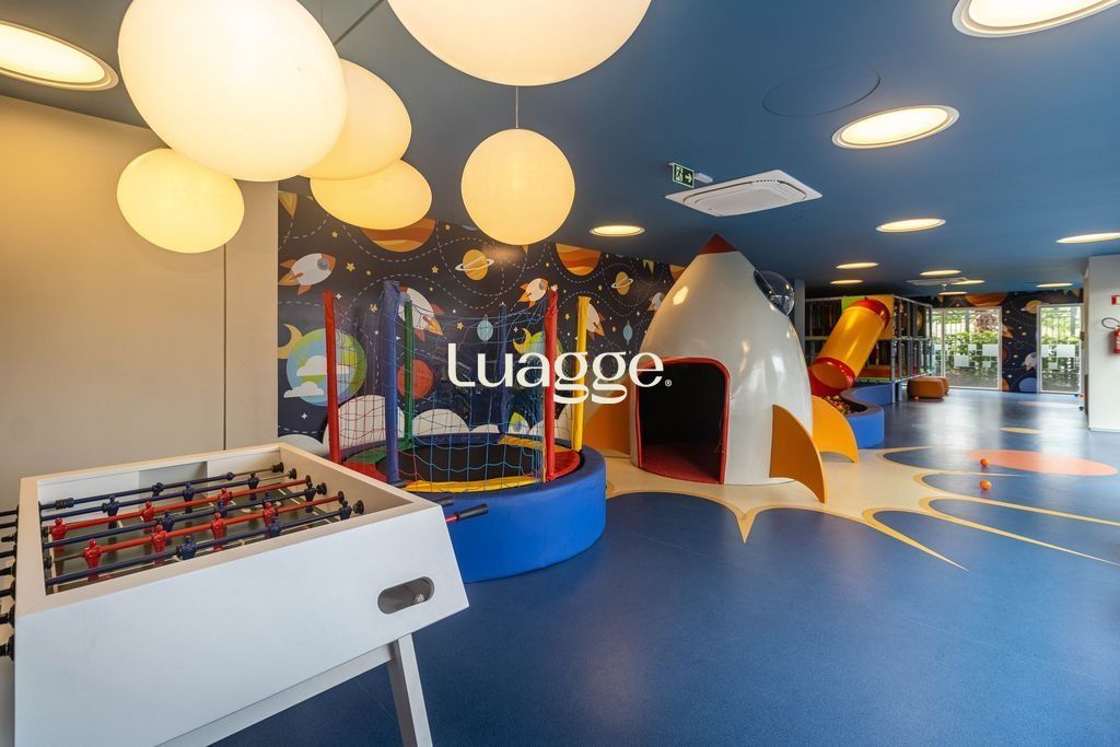 Depósito-Galpão-Armazém à venda com 2 quartos, 136m² - Foto 11